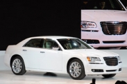 Названа стоимость нового Chrysler 300
