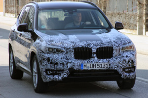 Новый BMW X3 представят на следующей неделе