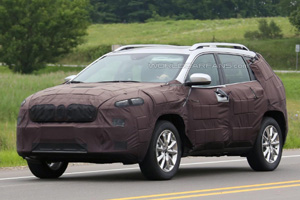 Обновленный Jeep Cherokee тестируют в Мичигане