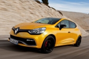 “Заряженный” Renault Clio RS появится в России в 2014 году