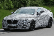 Jaguar XJ переоделся в камуфляж от BMW