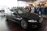 Jaguar представил в Москве флагманский седан XJ