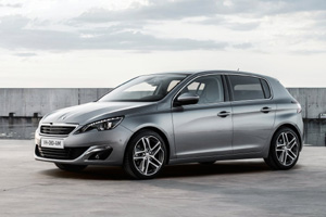 Peugeot 308 победил в конкурсе “Автомобиль года 2014”