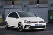 Volkswagen представил новую “горячую” версию хэтчбека Golf