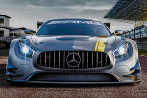 Гоночный Mercedes-Benz AMG GT тестируют в Нюрбургринге