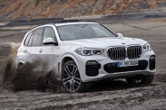 Новый BMW X5 в России: известны цены