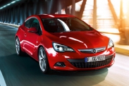 Opel начал продавать в России новую версию Astra GTC