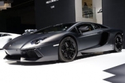 Lamborghini Aventador сможет отключать половину цилиндров