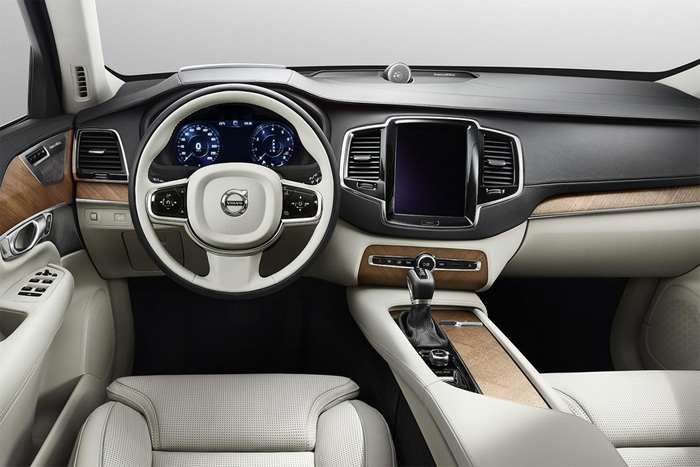 новый Volvo XC90 новый Volvo XC90