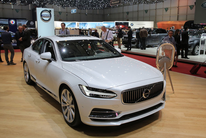 Volvo S90