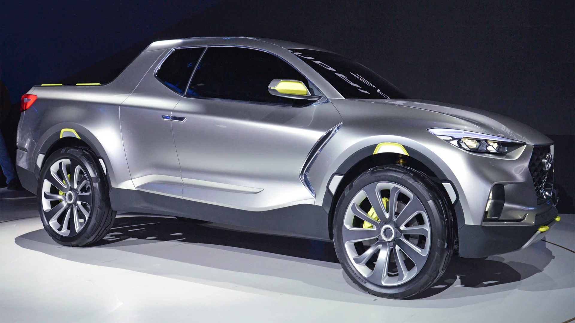 Hyundai Santa Cruz Crossover Truck Concept