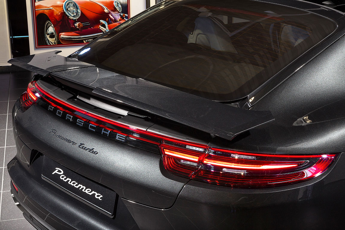 Porsche Panamera: Другое Измерение 