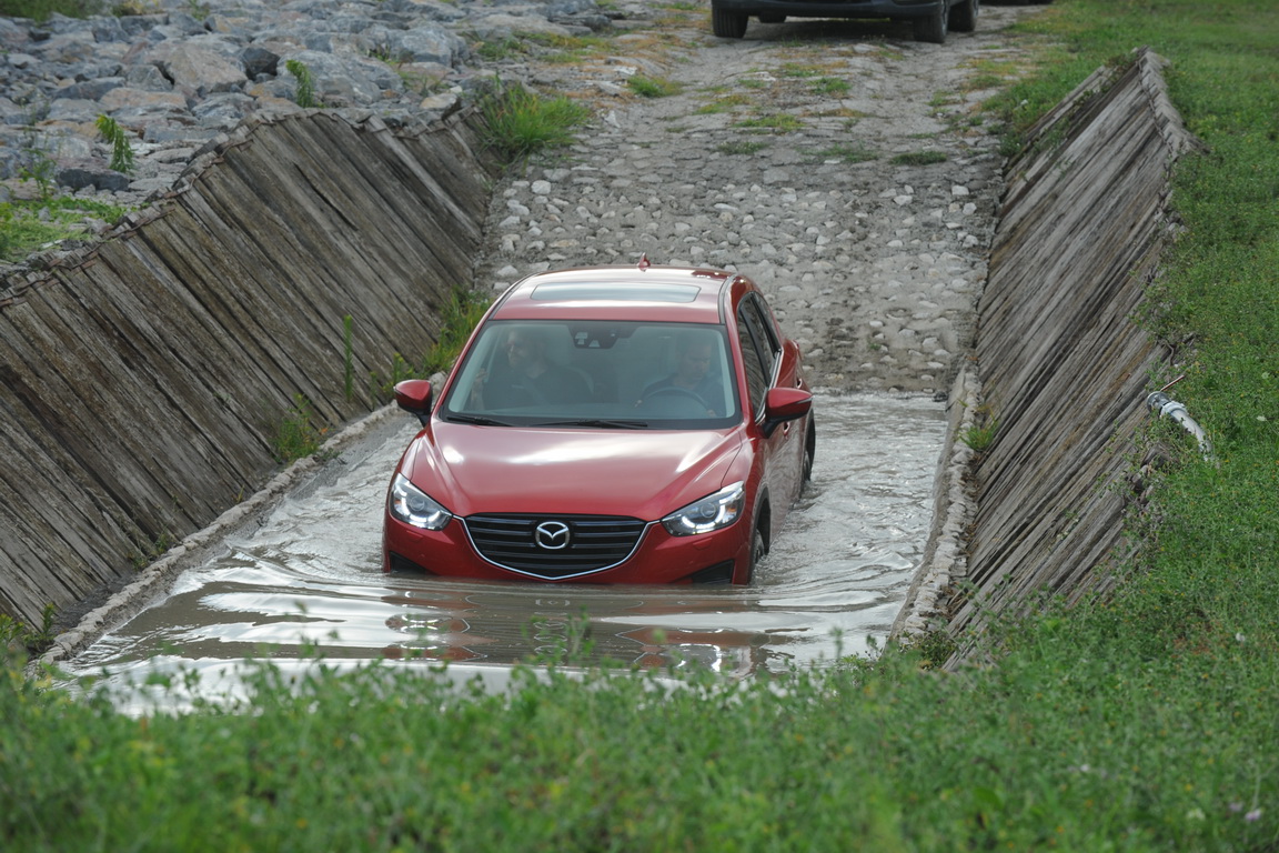 Mazda: Сербский драйв
