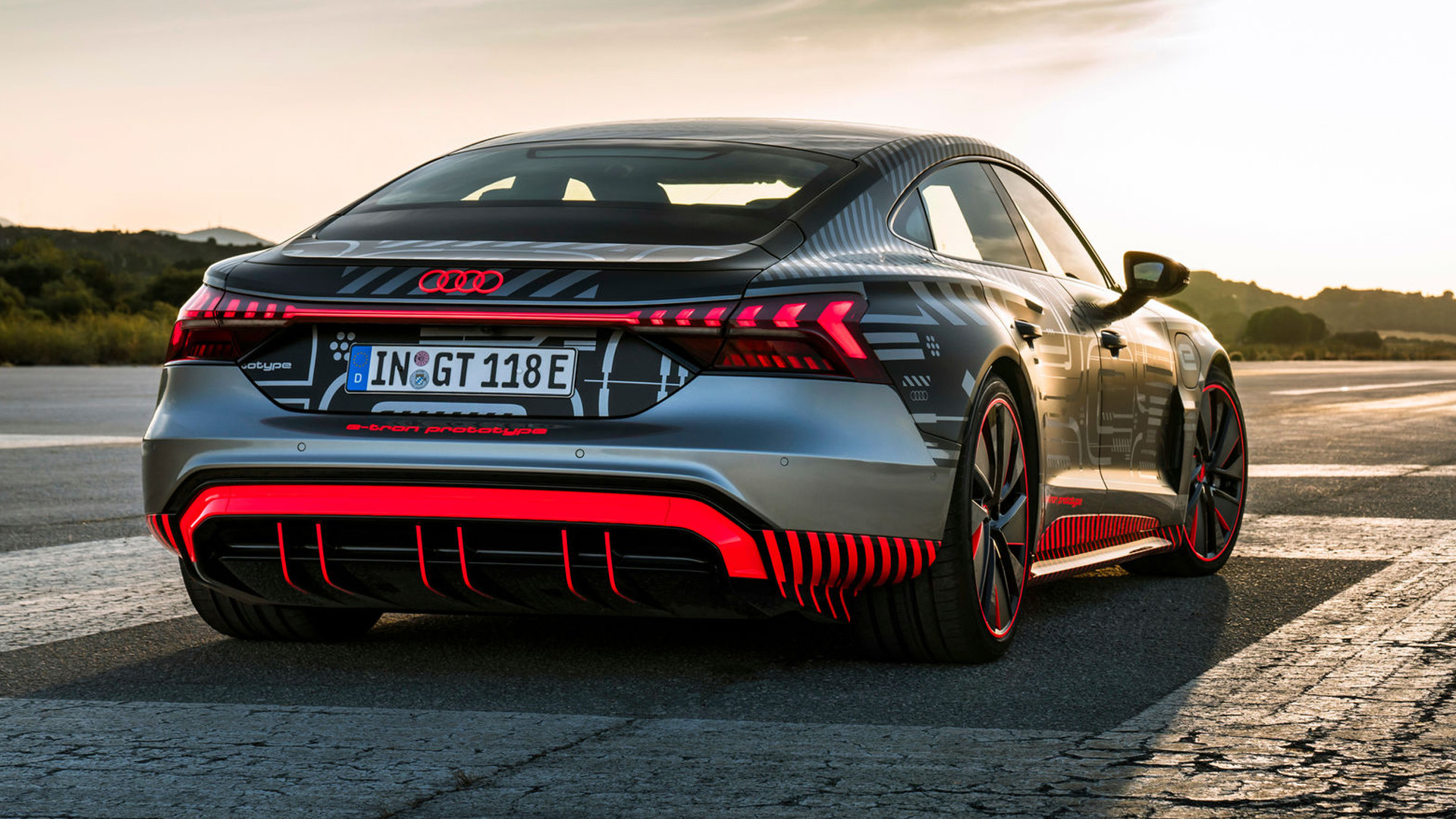 Audi запустила производство электроспорткара e-tron GT