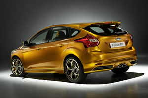 Ford-Focus_ST_2012_1280x960_wallpaper_03.jpg