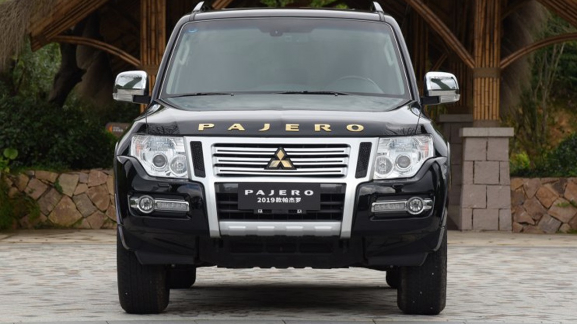 Фирма Mitsubishi слегка обновила Pajero