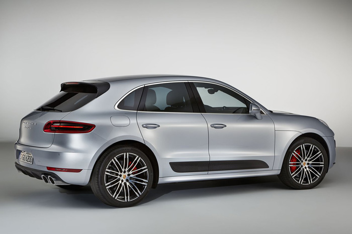 Porsche Macan Turbo Performance Package