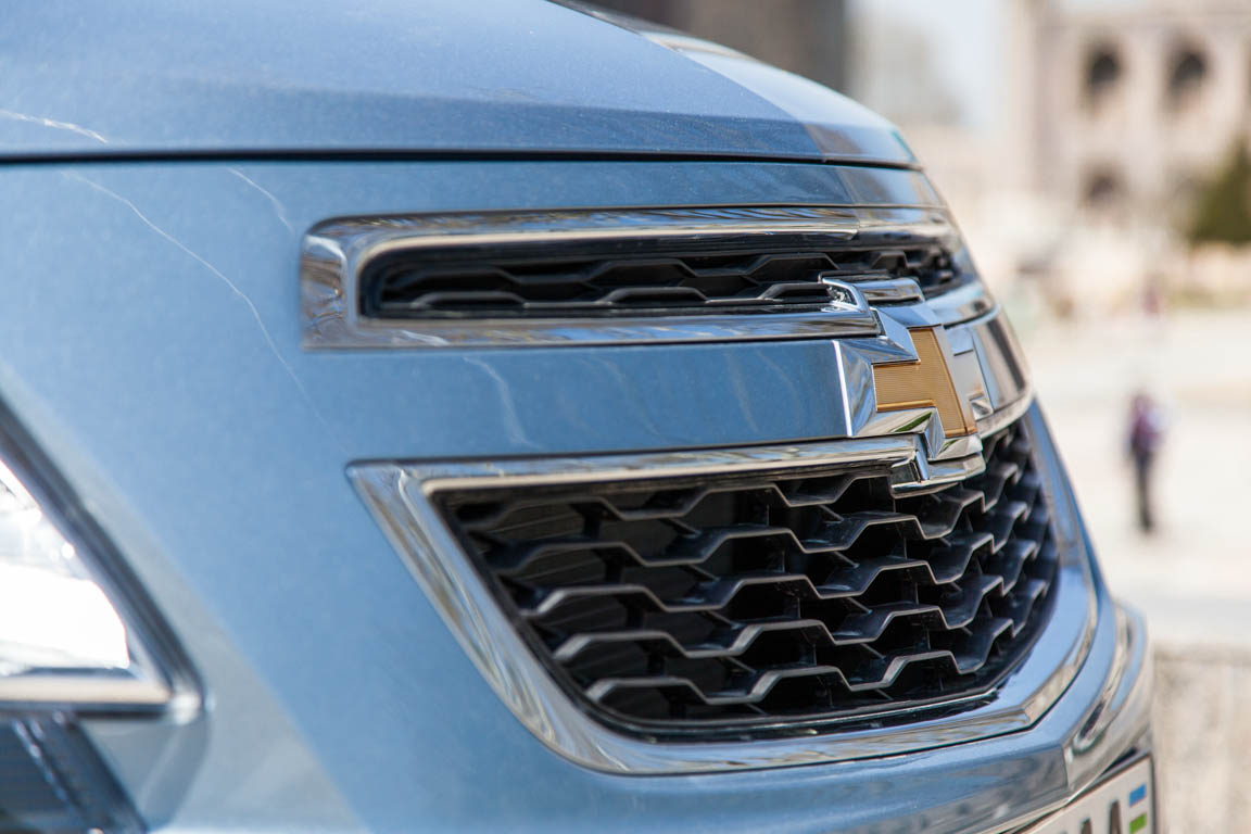 Chevrolet Cobalt: Узбекский седан для России