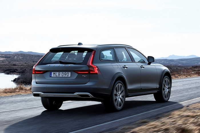 Volvo V90 Cross Country