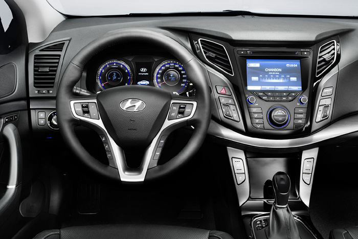 новый Hyundai i40