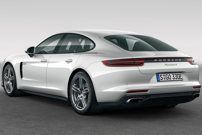 Porsche Panamera 4 E-Hybrid