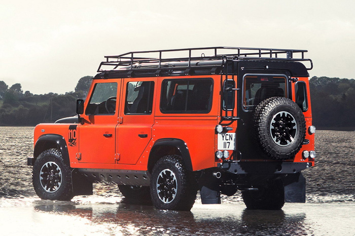 Land Rover Defender